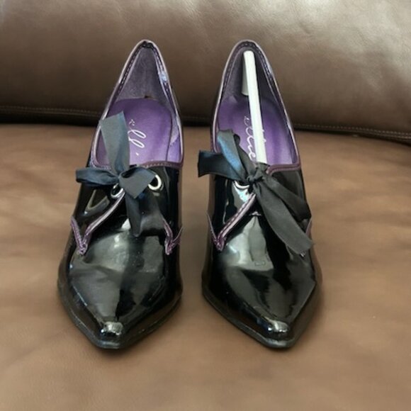 NIB Endora Witch Pumps Pointy Toe Witchy Shoes Victorian Style Shoes - Picture 7 of 16